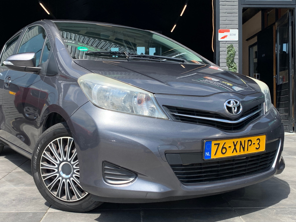 Toyota Yaris 1.3VVT-i|2e eig|NAP|6bak|Camera|Cruise|Trekhaak 54415547-0.jpg | Adequaat Auto's